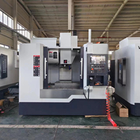 Centro de Mecanizado Vertical CNC Compacto VMC7136 de Alta Precisión, con Husillo BT40, Ampliamente Utilizado para el Procesamiento de Metales