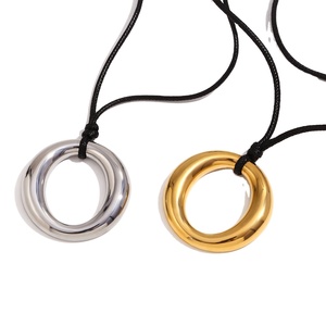 El yapımı vintage siyah deri kordon kolye 316l paslanmaz çelik hoop charm kolye 18k altın kaplama O halka kolye erkekler için - Product Image 1
