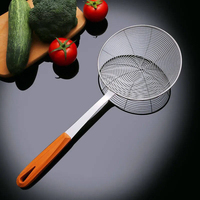 Peralatan Dapur Langsung dari Pabrik, Saringan Kawat Baja Anti Karat, Tahan Lama, Gagang Kayu, untuk Restoran dan Katering
