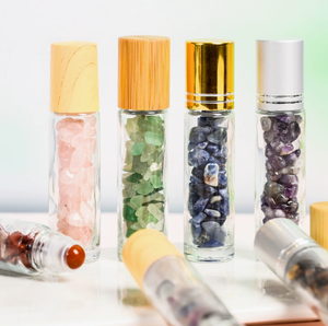 Flacon <span class=keywords><strong>de</strong></span> parfum <span class=keywords><strong>roll</strong></span>-<span class=keywords><strong>on</strong></span> <span class=keywords><strong>de</strong></span> luxe en verre <span class=keywords><strong>de</strong></span> cristal <span class=keywords><strong>de</strong></span> <span class=keywords><strong>jade</strong></span> <span class=keywords><strong>de</strong></span> 10 ml, vide, pour huiles essentielles, avec bille en <span class=keywords><strong>pierre</strong></span> et capuchon en aluminium or rose - Product Image 2