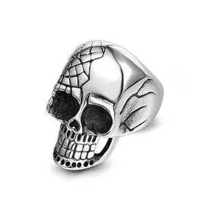 Skull <b>Ring</b> Men's <b>Titanium</b> Steel Bold Punk Jewelry SA813 Gift Fashion <b>Rings</b> - Product Image 1