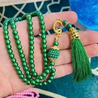 YiLove TASBIH Collier de prière 99 perles en verre imitation perle 6mm avec long pompon, perles plaquées or, cadeau religieux islamique