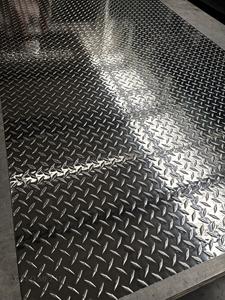 Tôle d'aluminium antidérapante à motif diamant 5 barres, 4 pi x 8 pi, 3003 H14, pour plancher de camion et passerelle - Product Image 5