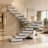 Escalier flottant en marbre en forme de L, balustrade, main courante, intérieur/extérieur, bâtiment commercial, projet industriel