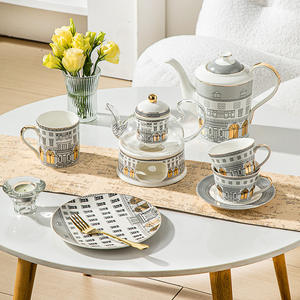 Juego de tetera de cerámica con diseño floral, candelabro, tetera de vidrio con calentador, frutero, juegos de té de lujo nórdicos para la tarde. - Product Image 1