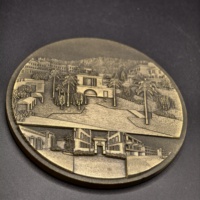 Médaille commémorative personnalisée en métal à relief profond, finition antique, plaque ronde gaufrée pour projet de villa, complexe hôtelier, cadeau commémoratif