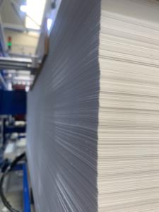 ผลิตในอิตาลี กระดาษคราฟท์ฟอกขาว ยี่ห้อ Carte Dozio สำหรับบรรจุภัณฑ์โลจิสติกส์ กระดาษรองซ้อนสำหรับงานพ่นสี - Product Image 4