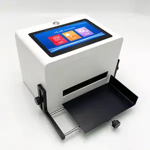 Desktop Inkjet Coderingsmachine Met 7 Inch Kleuren Touchscreen Sneldrogende Online Batch Codering Printer Voor Vervaldatum