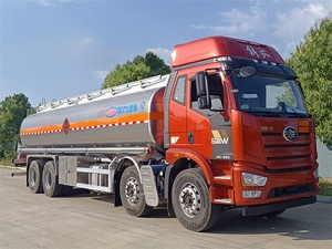Camion distributeur de <span class=keywords><strong>carburant</strong></span> FAW <span class=keywords><strong>le</strong></span> <span class=keywords><strong>moins</strong></span> <span class=keywords><strong>cher</strong></span> à vendre Camion ravitaillement FAW à vendre à Dubaï - Product Image 5