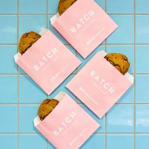 Sacs en papier kraft rose personnalisés, écologiques, en matériaux recyclés, résistants à la graisse, pour biscuits, hamburgers et produits de boulangerie, faible MOQ - Product Image 4