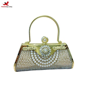 Nouveau Sac de Soirée Carré Tendance pour Femme, Incrusté de Strass, Portable, à Bandoulière Chaîne, Prêt à Expédier, Commande Mixte en Gros - Product Image 1
