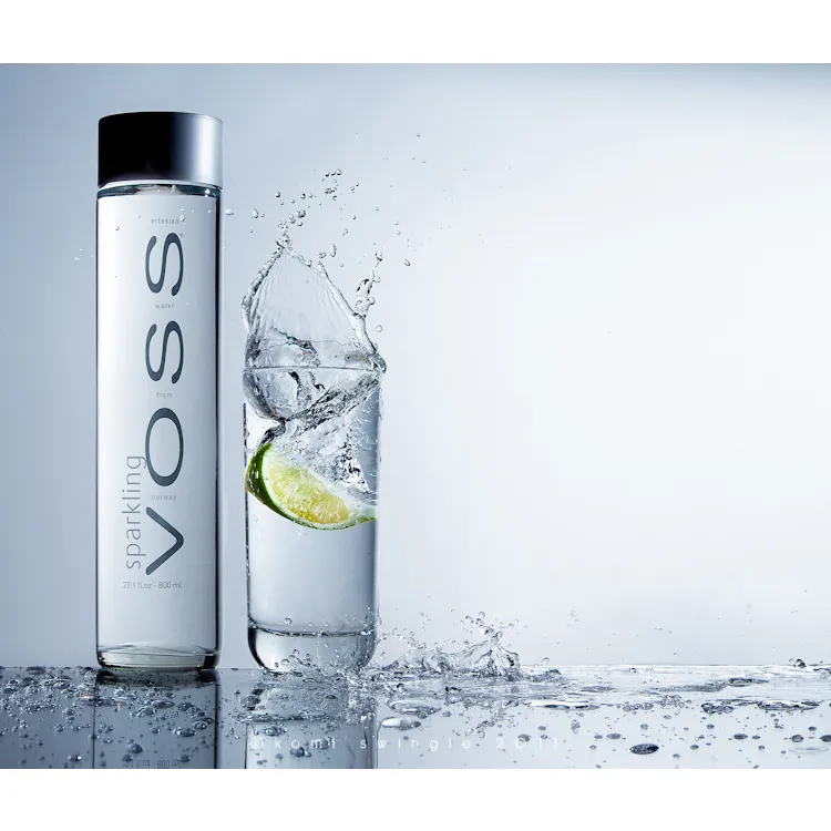 플라스틱 뚜껑을 가진 8oz 12oz 16oz 500ml 넓은 입 호리호리한 VOSS 실린더 스포츠 유리제 식용수 병