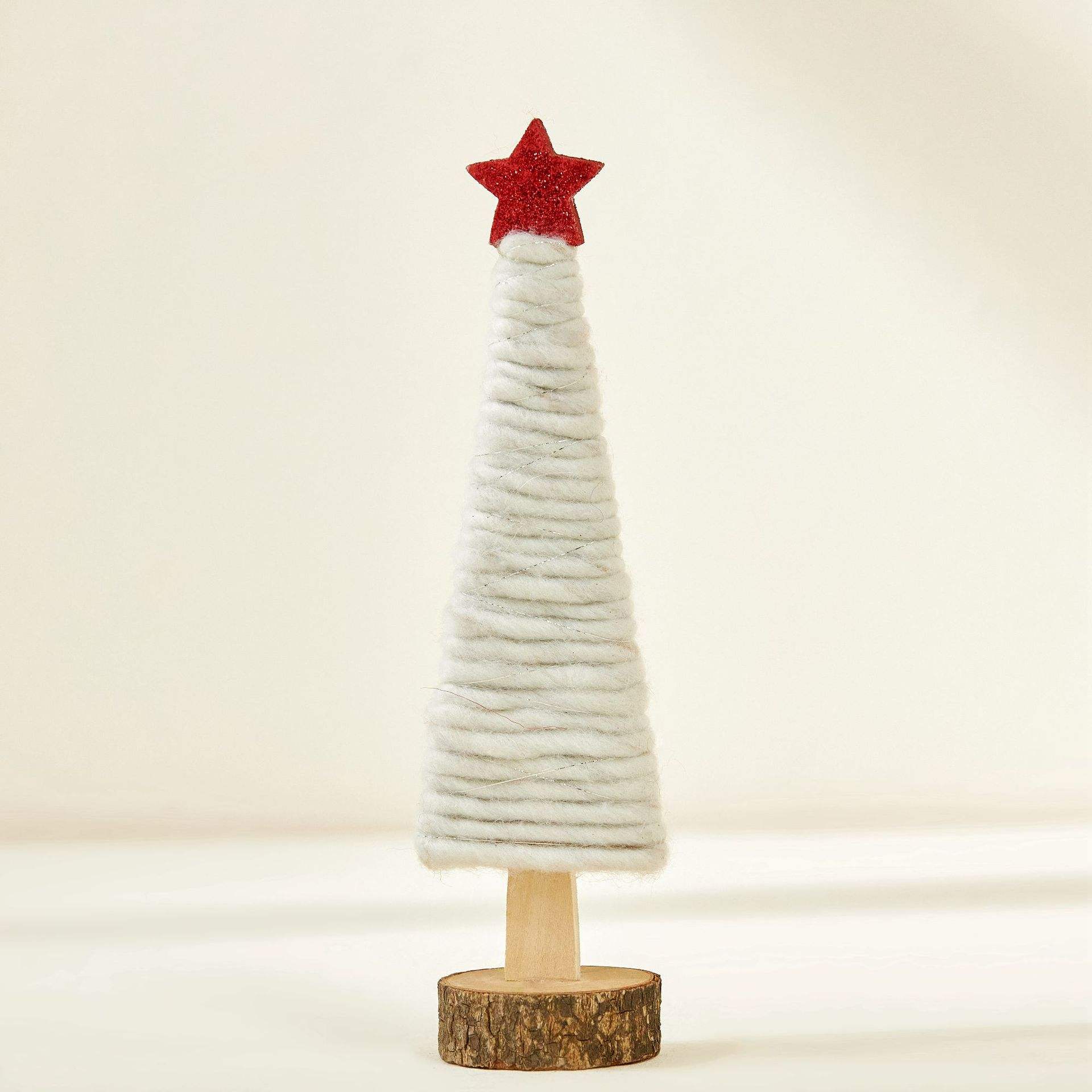 White Christmas Tree (5.5*25*5cm)