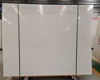 Dalle de marbre blanc cristal du Vietnam en pierre blanche importée naturelle chaude pour la conception de comptoir