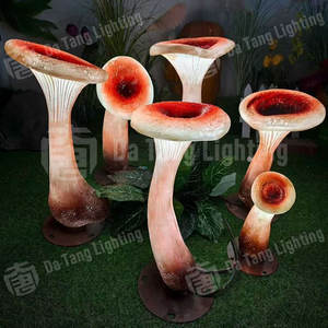 Luces LED de Colores en Forma de Hongo Trompeta para Patio, Espacios Comerciales y Decoración Exterior para Festivales - Product Image 3