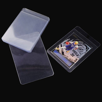 Porte-cartes en PVC transparent semi-rigide 35PT avec logo personnalisé pour les cartes de jeu TCG Poke-mon, cartes de sport, porte-cartes