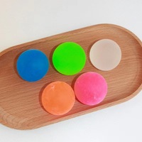 Cube anti-stress, balles anti-stress en forme de glaçon à remontée lente pour adultes et enfants, jouet sensoriel carré souple pour les récompenses en classe