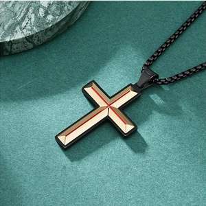 Diseñador Hip Hop mano Cruz religiosa cristiana deslustre libre impermeable Acero inoxidable moda joyería colgante collar para hombres - Product Image 5