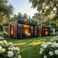 Casa Contenedor Prefabricada de Acero Ligero de Lujo Europeo de 20 pies, Techo a Dos Aguas, Terraza Envolvente, Puertas de Panel Sándwich, Certificación CE