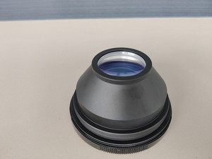 Pièces détachées pour machine de nettoyage laser 1064nm en gros : Lentille de protection laser, Fenêtre, Verre de focalisation, Miroir - Product Image 5