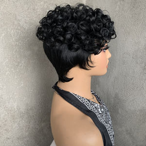 Perruque Courte Noire Bouclée pour Femmes Noires, Perruque Synthétique pour Femmes avec Frange, Sans Dentelle Frontale, Cheveux Bouclés, Coupe Pixie de 6 Pouces - Product Image 4