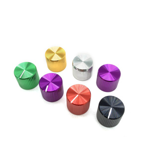 Manopole Zigrinate Personalizzate in Ottone per Potenziometri, Manopola Zigrinata in Alluminio, Manopole Personalizzate per Chitarra - Product Image 6