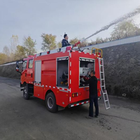 Camion de lutte contre l'incendie industriel à mousse et eau pour les parcs chimiques et les urgences en zone pétrolière
