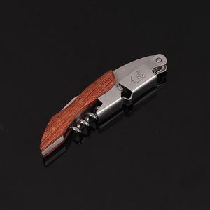 Couteau multifonctionnel en bois <span class=keywords><strong>de</strong></span> rose et acier inoxydable en forme <span class=keywords><strong>de</strong></span> hippocampe avec décapsuleurs pour <span class=keywords><strong>vin</strong></span> et bière et couteau à crevettes - Product Image 3