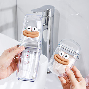 Ensemble de voyage pliable transparent en deux parties : gobelet à brosse à dents et boîte à savon - Product Image 1