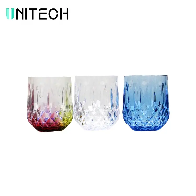 थोक मूल्य वैयक्तिकृत क्रिस्टल व्हिस्की ग्लास वाइन ग्लास उपहार सेट थोक रंगीन ग्लासवेयर पीने के ग्लास