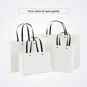 Bolsa de Regalo de Lujo Simple con Diseño de Cuerda Plana de Diez Hilos, Embalaje de Cartón Biodegradable con Impresión de Logotipo en Lámina Offset - Product Image 3