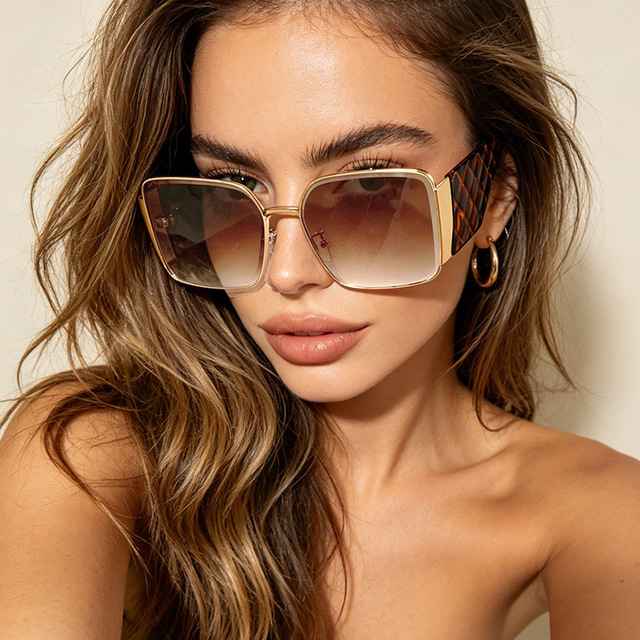 Custom High Quality Large Square Thick Frame Fashionable Ladies Sun Glasses Wholesale Luxury Designer Oversized Sunglasses Women