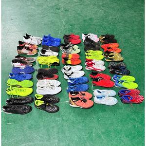 Zapatos de Fútbol de Mujer de Marca Usados, Transpirables, con Cordones, Parte Superior de Malla, Botines de Fútbol, Talla de Segunda Mano al por Mayor - Product Image 1