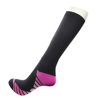 Lot de chaussettes en stock bas quantité minimale de commande nylon chaussettes de compression assorties 20-30 Mmhg Athletic Elite meilleures chaussettes de course pour hommes