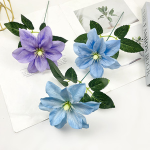 Fleur artificielle en soie à tige unique 22 cm, camélia violet, bleu ciel, rouge, pour décoration de mariage et de maison - Product Image 2