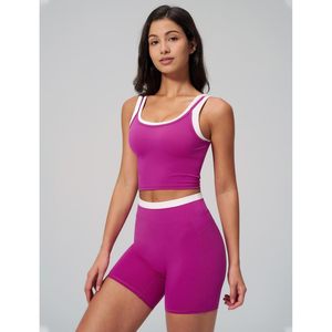Ensemble de sport deux pièces pour femme : débardeur dos nu et short taille haute push-up, idéal pour le yoga et la gym, en Spandex et Polyester - Product Image 3