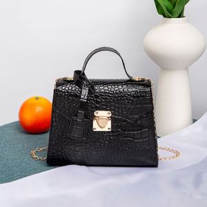 Nouveau sac à main tendance à motif crocodile, petit sac carré simple pour filles, sac bandoulière populaire pour l'été - Product Image 2