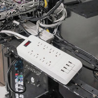 900 Joule Aşırı Gerilim Koruyuculu Priz Çoklayıcı ETL Sertifikalı 8 Priz 4 USB 4.2A Hızlı Şarj Portları Tek Güç Anahtarı Amerikan Tipi