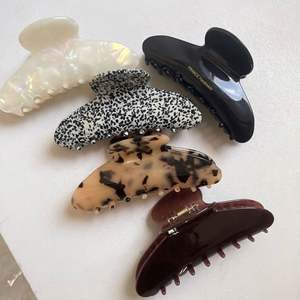 Pince à cheveux élégante en acétate de haute qualité pour femmes, avec ornements de mode française et lettres anglaises - Product Image 2