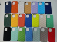 Coque de téléphone portable en Silicone d'agneau pour iPhone 14 Pro Max 13 Mini 12 11 XR XS Max SE 7 8 coque arrière antichoc en microfibre