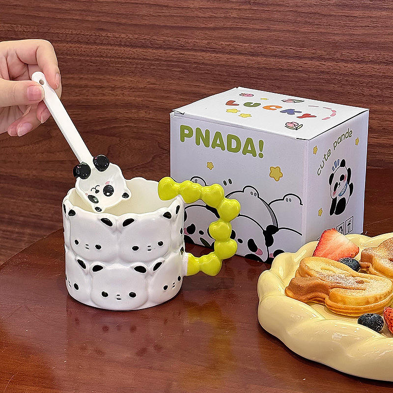 แพนด้าเขียวพร้อมด้ามจับ (พร้อมช้อน)