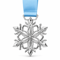 Médaille personnalisée en alliage de zinc 3D en forme de flocon de neige argenté avec ruban, médailles de compétition sportive d'hiver pour le patinage sur glace, souvenirs et cadeaux