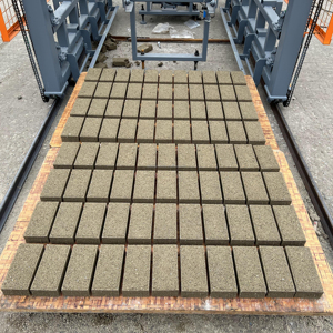 <span class=keywords><strong>6</strong></span> inch rỗng Khối Máy làm giá Khối Máy làm nhà máy QT12-15 Máy làm gạch tự động - Product Image 1