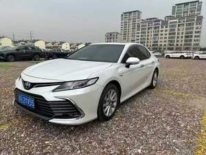 Camry d'occasion <span class=keywords><strong>2023</strong></span> économique, Euro VI, transmission intégrale, pneus R16, sièges en cuir, caméra de recul, régulateur de vitesse adaptatif (ACC), moteur essence, boîte automatique - Product Image 1