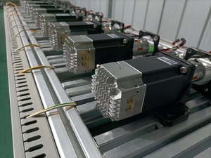 2025 Siheng Factory's Nema24 <b>Motor</b> 60mm 0.64nm 200W 48VDC Integrated Canopen <b>Control</b> Driver Single-Phase RGV Solar 3000rpm - Product Image 3