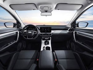 SUV Geely Binyue Coolray, moteur turbo essence, SUV compact 5 places pour le marché d'exportation - Product Image 3