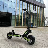Scooter électrique 60V 6000W 30Ah 40Ah à double moteur 11 pouces 70-85KMH 50MPH scooters électriques pliants à grande vitesse avec siège vente en gros