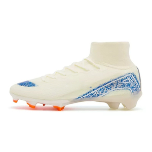 Chaussures <span class=keywords><strong>de</strong></span> football à crampons hauts, vente chaude, pour étudiants, enfants, adultes, lacets, chaussures <span class=keywords><strong>de</strong></span> football, respirantes, <span class=keywords><strong>en</strong></span> maille, crampons longs - Product Image 2