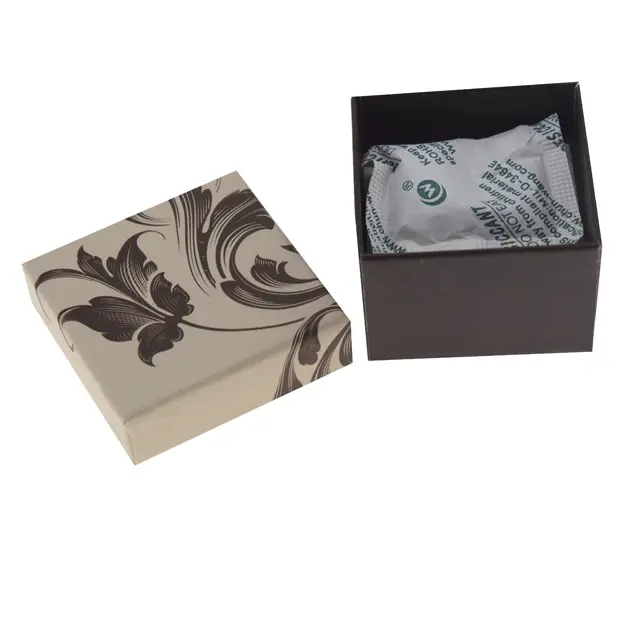 Custom Luxury Jewelry Packaging Box Small Cardboard Paper Gift Box With Lid And Base For Earring Necklace Ring