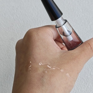 Gloss volumateur pour les lèvres de haute qualité, effet extrême, vente en gros, remplissage des lèvres, ultra-hydratant, puissant effet d'agrandissement des lèvres, sans logo - Product Image 6